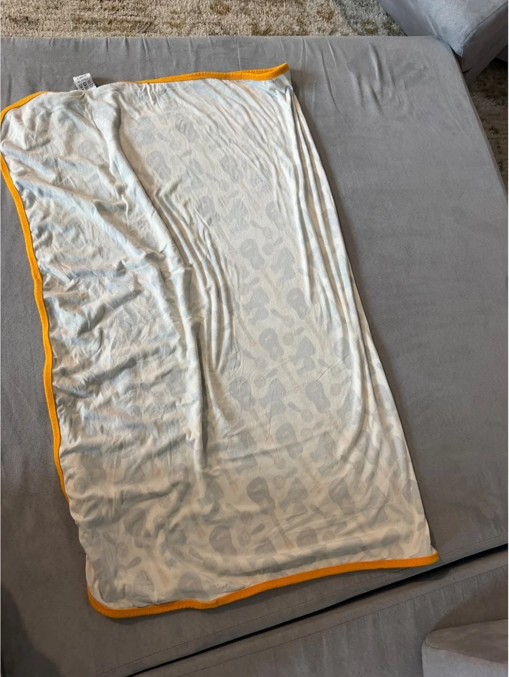 Bamboo baby blanket